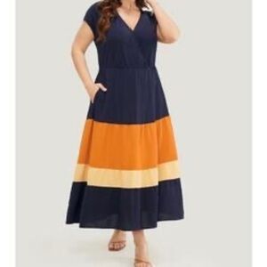 BloomChic Navy Colorblock Contrast Pocket Flutter Tiered Dress. Size 10. NWT.